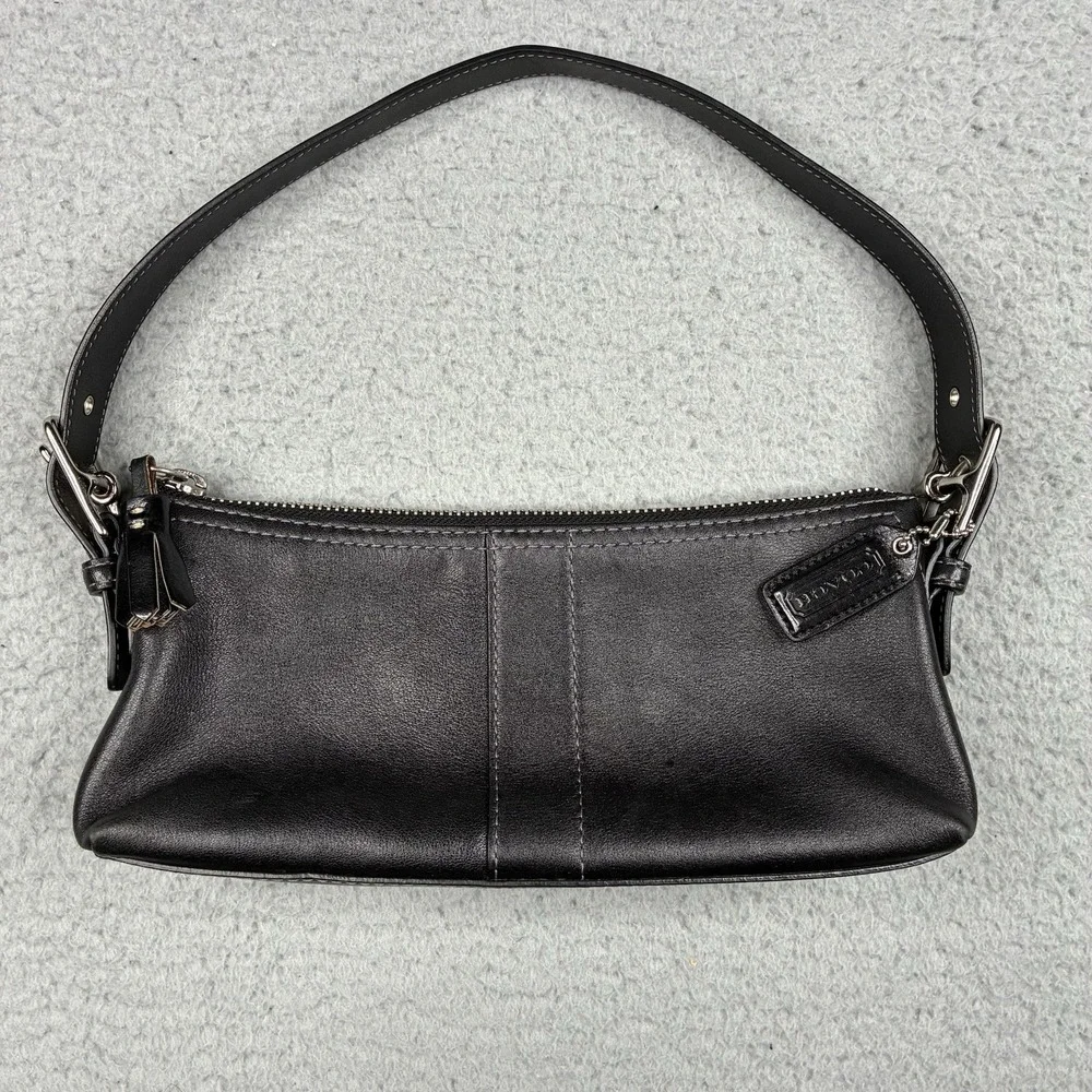 Vintage Coach Hamptons Demi 7461 Black Leather Baguette Shoulder Bag Y2K